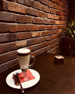 کافه بالون   قهوه قجری سابق (3)
