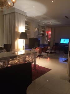 کافه لیوینگ روم cafe living room 2