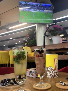 football house cafeyab 13