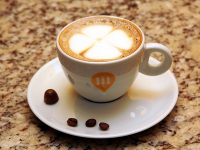 قهوه برو (Breve coffee)