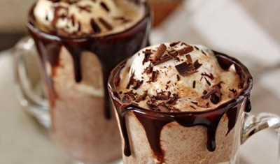 هات چاکلت بستنی