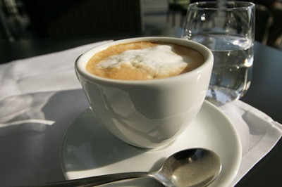 قهوه ویِنِر یا مِلانژ ویِنی (Wiener /Viennese mélange coffee)
